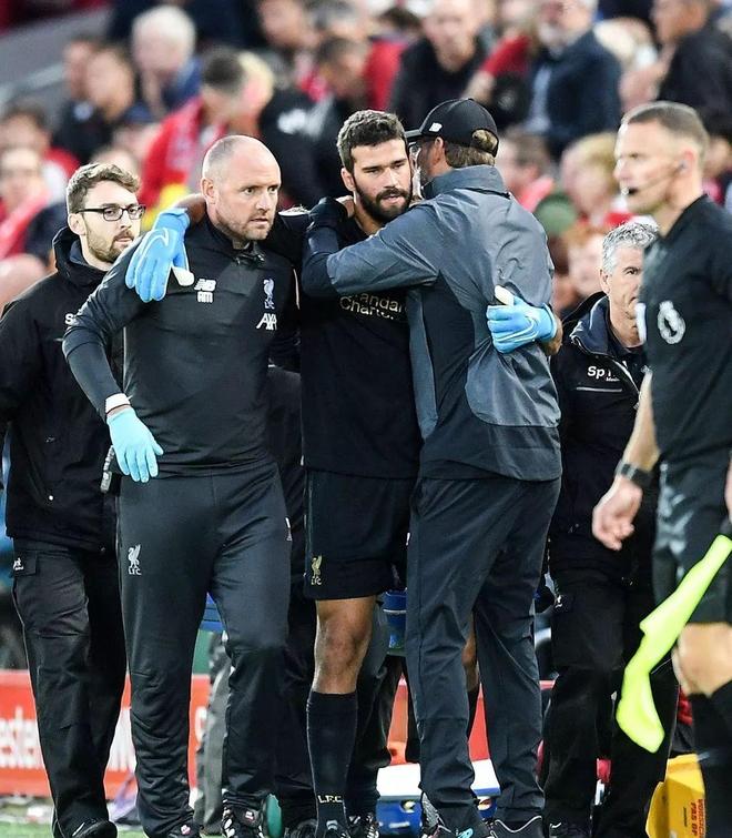 关于重磅！赛后纽约尼克斯调整名单以备NBA总决赛转会期利物浦伤情更新，西亚卡姆连续七场比赛得分超过比分优势明显的信息