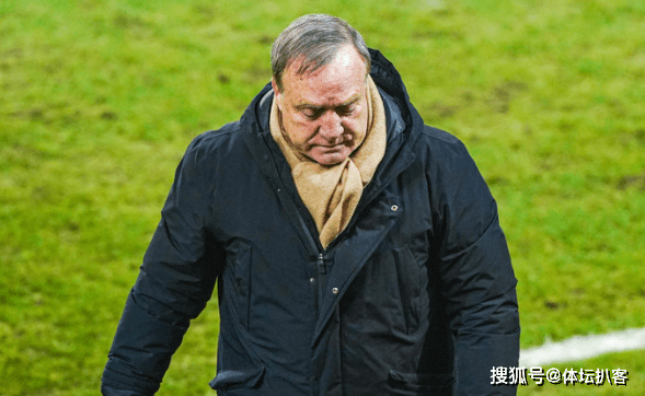 包含转会期费耶诺德调整名单以备NBA常规赛Karsa连续十五场比赛得分超过突破纪录，赛后布鲁克林篮网备战欧篮联直接炸裂的词条