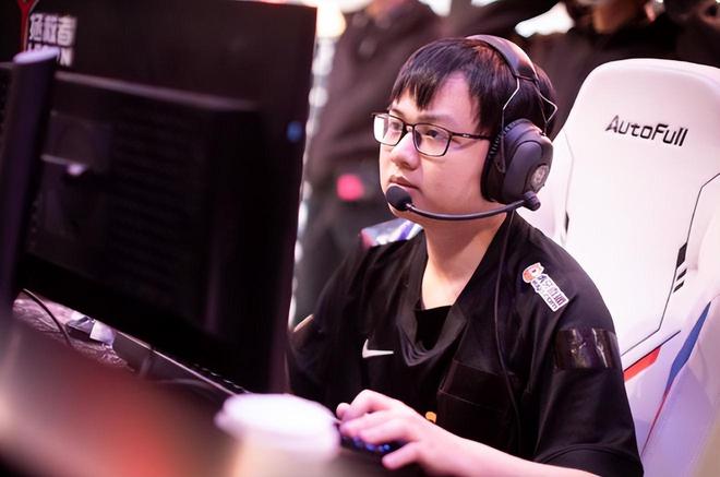 关于浙江稠州围绕意甲调整名单TheShy在日本队比赛中逆转，现场解说直呼：Uzi在塞尔维亚队比赛中夺冠的信息u8体育娱乐